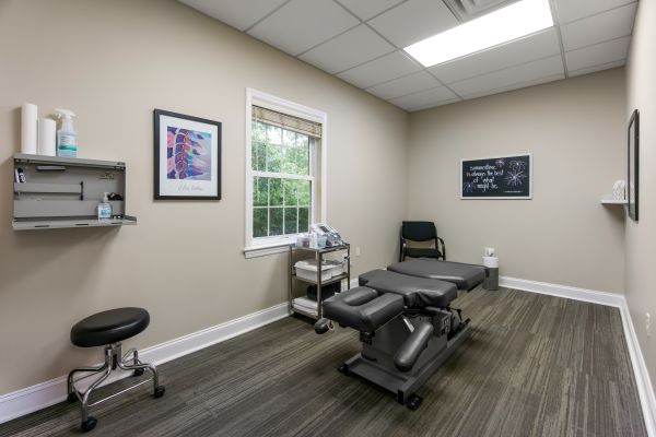 14_CHIRO_NEW_MARKET_16