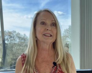 Donna Richardson smiling
