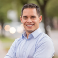 Alejandro Mora