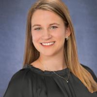Sarah Pellerin's headshot