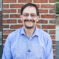 John Hollis's headshot