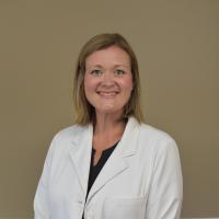 Danelle Farmer's headshot