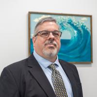 Lawrence De Lay's headshot