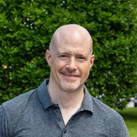Derek Walcker's portrait
